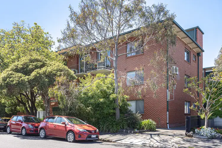 18/40 Upton Road, Windsor VIC 3181