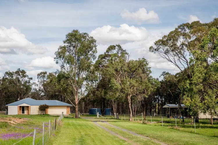 78 Quigleys Road, Deuchar QLD 4362
