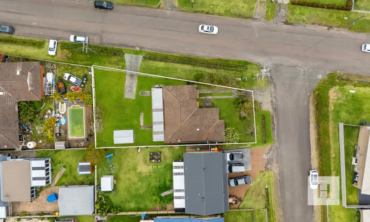 1 Essex Street, Gorokan NSW 2263