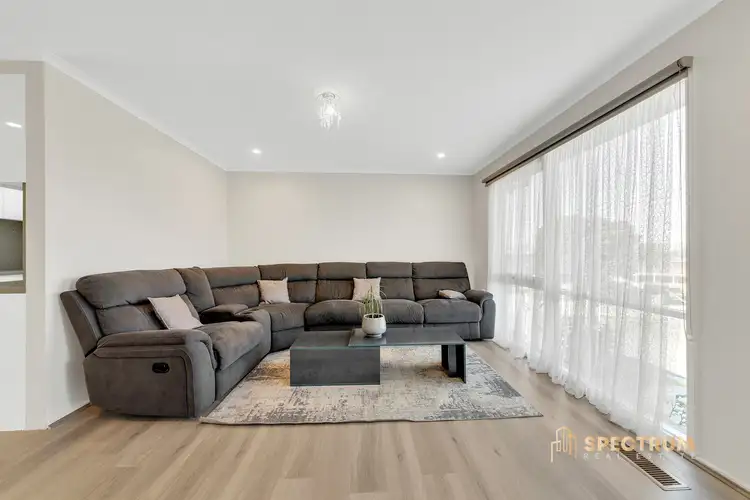 Fifth view of Homely house listing, 1 Darling Court, Hampton Park VIC 3976
