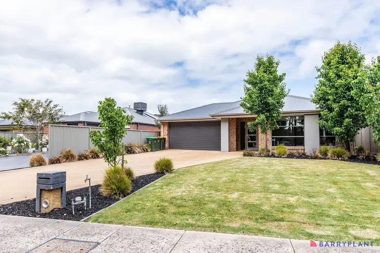 Second view of Homely house listing, 8 Silvereye Circuit, Wonthaggi VIC 3995