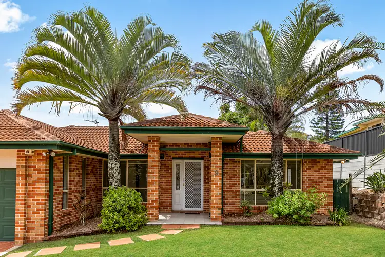 9 Pinehill Drive