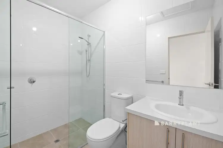 Fifth view of Homely unit listing, 18 Village Way, Pakenham VIC 3810