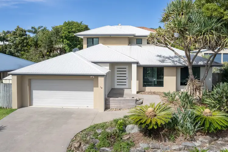18 Glenoak Avenue, Peregian Springs QLD 4573
