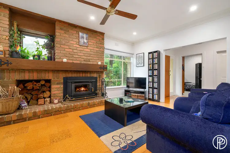 115 Woods Point Road, Warburton VIC 3799