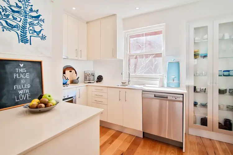 Third view of Homely apartment listing, 4/4 Fairlight Crescent, Fairlight NSW 2094