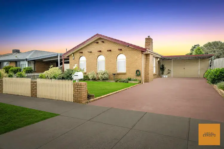 24 Neerim Street, Melton South VIC 3338
