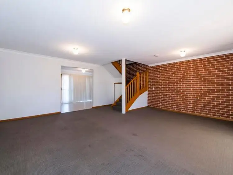 Second view of Homely townhouse listing, 5/39 Bringelly Road, Kingswood NSW 2747