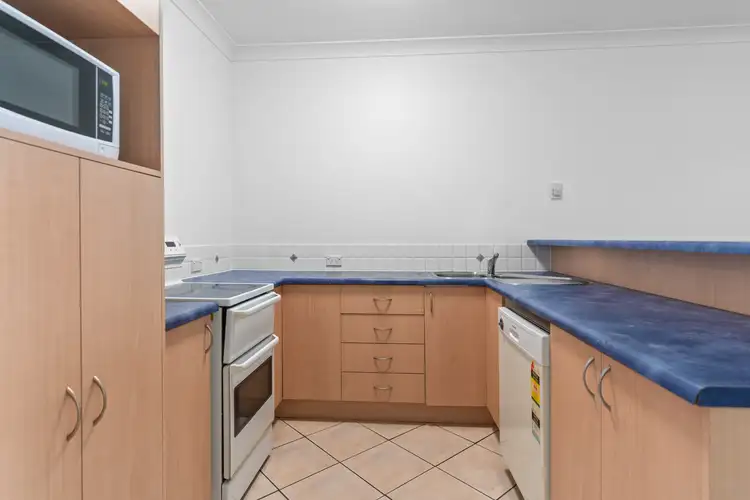 Fifth view of Homely unit listing, 6/253-255 Lake Street, Cairns North QLD 4870