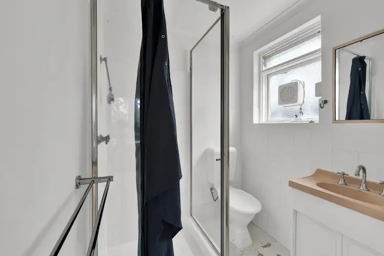 Sixth view of Homely apartment listing, 1/5 Hudson Street, Caulfield North VIC 3161