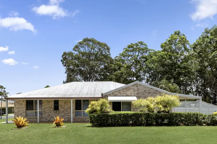 1 Brett Place, Wynnum West QLD 4178