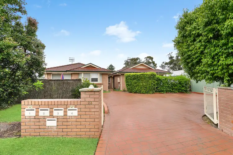Main view of Homely villa listing, 2/13 Hume Boulevard, Killarney Vale NSW 2261