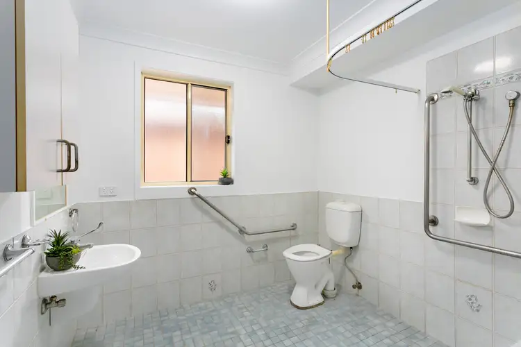 Sixth view of Homely villa listing, 2/13 Hume Boulevard, Killarney Vale NSW 2261