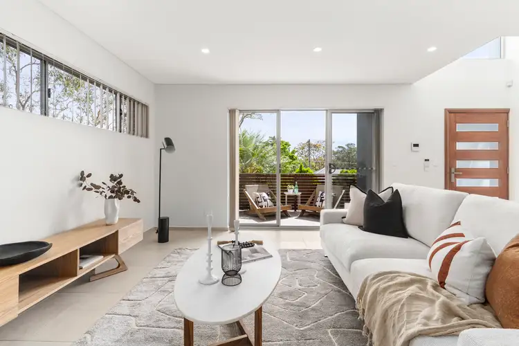 2/25-27 Attunga Road, Yowie Bay NSW 2228
