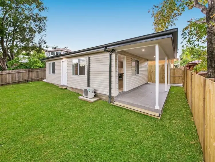 5A Tennyson Street