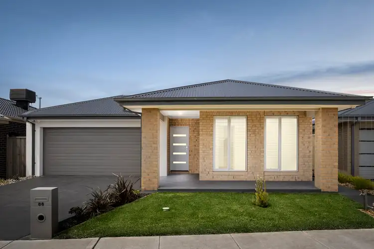 86 Plymouth Drive, Rockbank VIC 3335