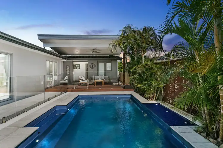 32 Barnard Crescent, Toukley NSW 2263