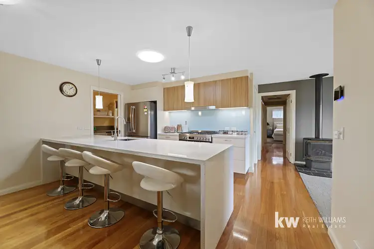 Second view of Homely house listing, 6 Blake Court, Traralgon VIC 3844