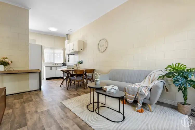 2/12 Barcoo Road