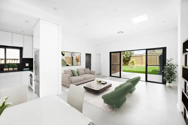 34A Carramar Crescent