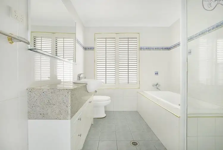 Fifth view of Homely apartment listing, 4/9 Stewart Street, Wollongong NSW 2500