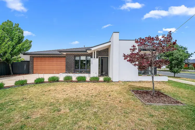 1861 Sturt Street, Alfredton VIC 3350