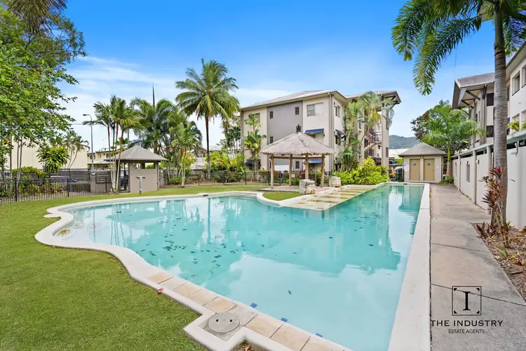 205/2-8 Centenary Close, Manoora QLD 4870