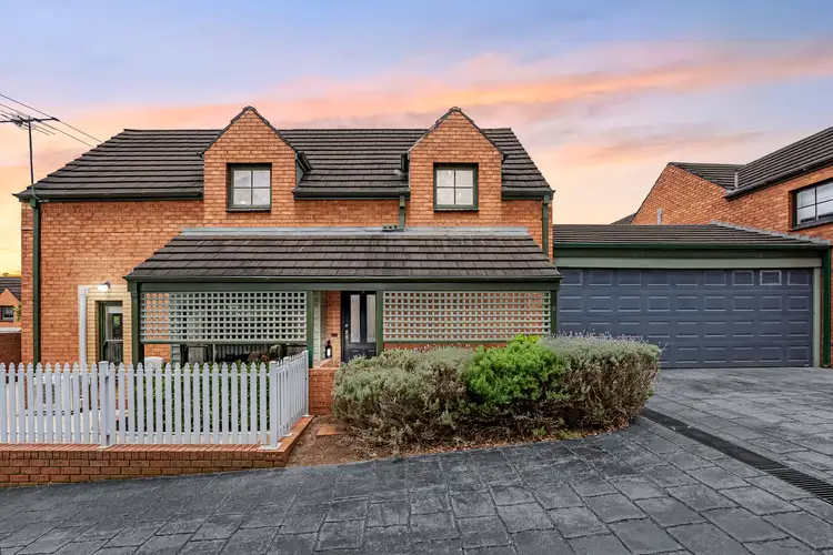 5/1-11 Tasman Avenue, Strathmore Heights VIC 3041