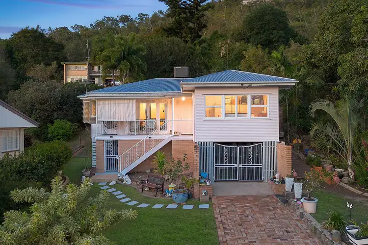 371 Hinds Street, Koongal QLD 4701
