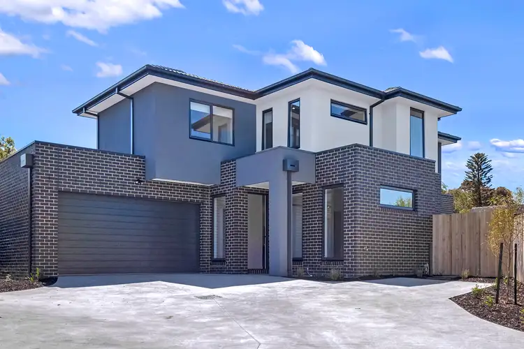 1/4 Conrad Place