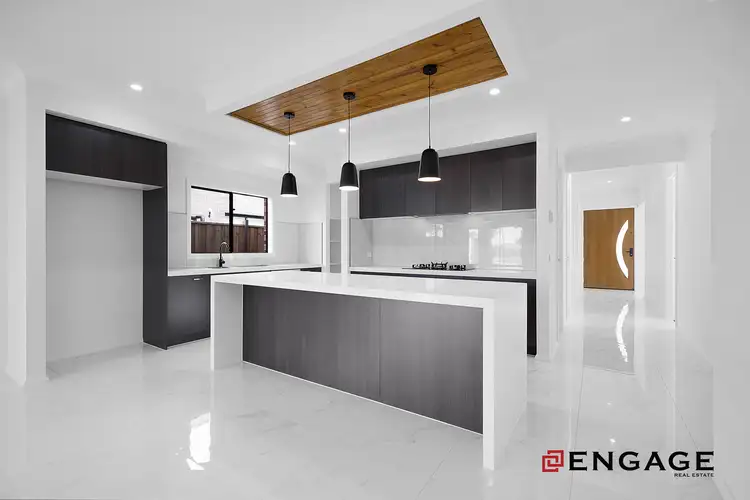 3 Devonia Avenue, Fraser Rise VIC 3336