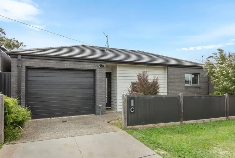 1A Stork Avenue, Belmont VIC 3216