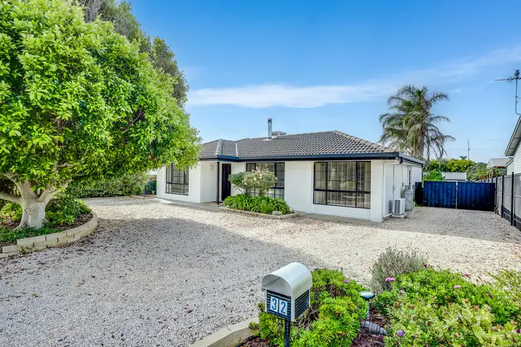 32 Aldam Avenue, Goolwa Beach SA 5214