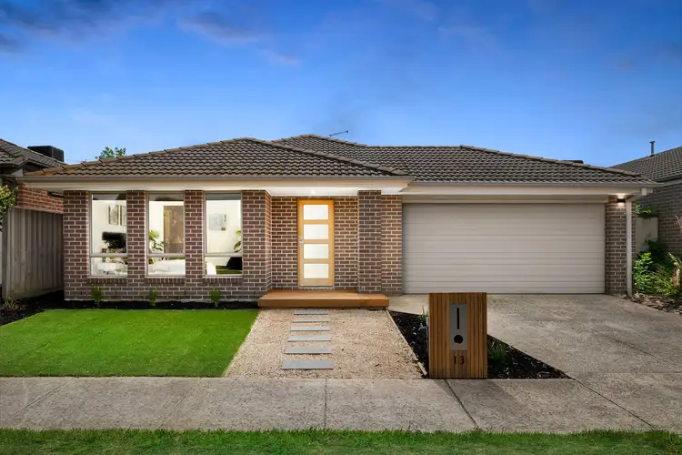 13 Millbrook Terrace, Wallan VIC 3756