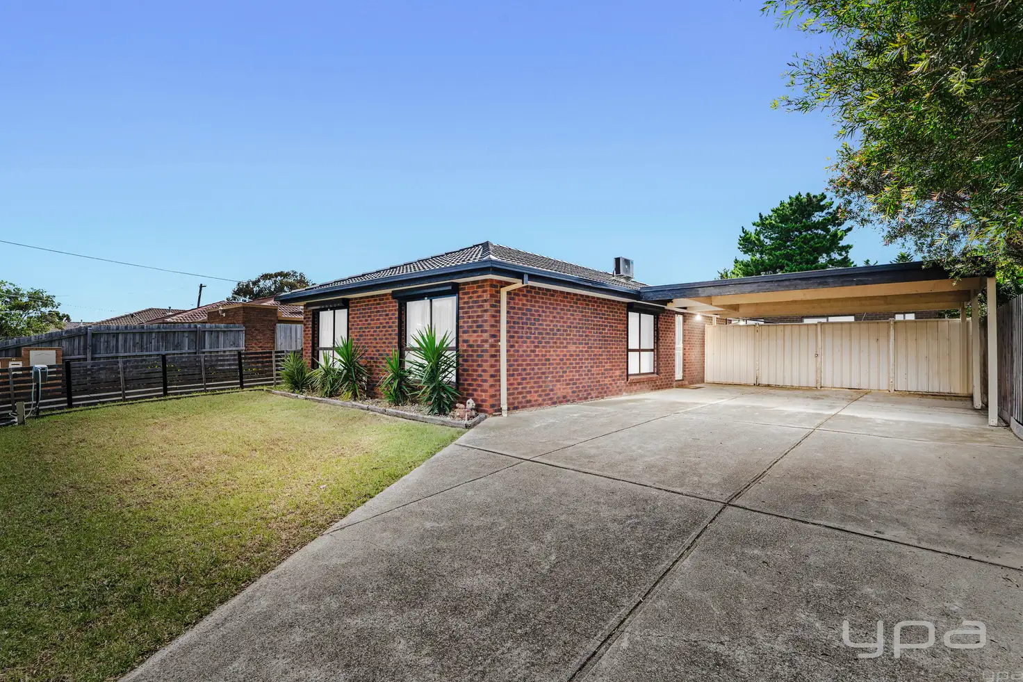 Main view of Homely unit listing, 1/20 Oriole Drive, Werribee VIC 3030