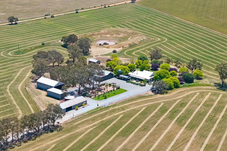 59 Smith Road, Mintaro SA 5415