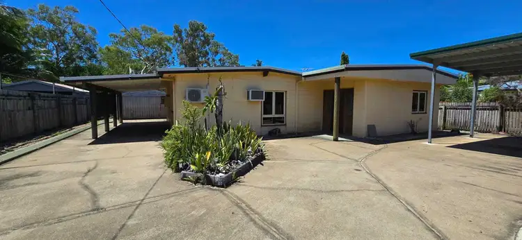 19 Atoll Street, Saunders Beach QLD 4818