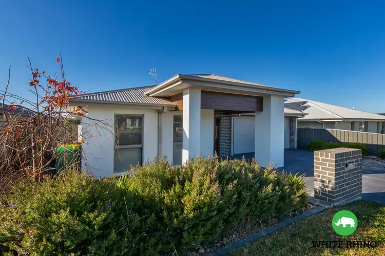 119 Erskine Loop