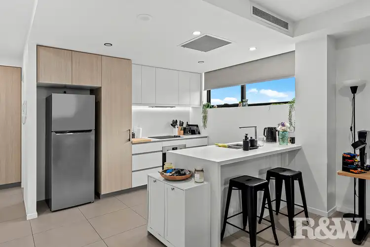 Fifth view of Homely apartment listing, 204/8 Zillah Street, Stones Corner QLD 4120