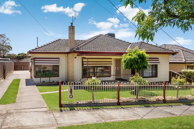 Main view of Homely house listing, 24 Semmens Street, Long Gully VIC 3550