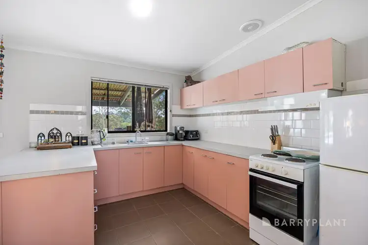 Fifth view of Homely house listing, 32 Young Street, Linton VIC 3360