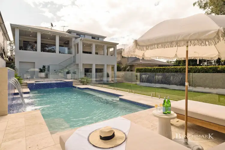 8 Pleasure Point Road, Pleasure Point NSW 2172