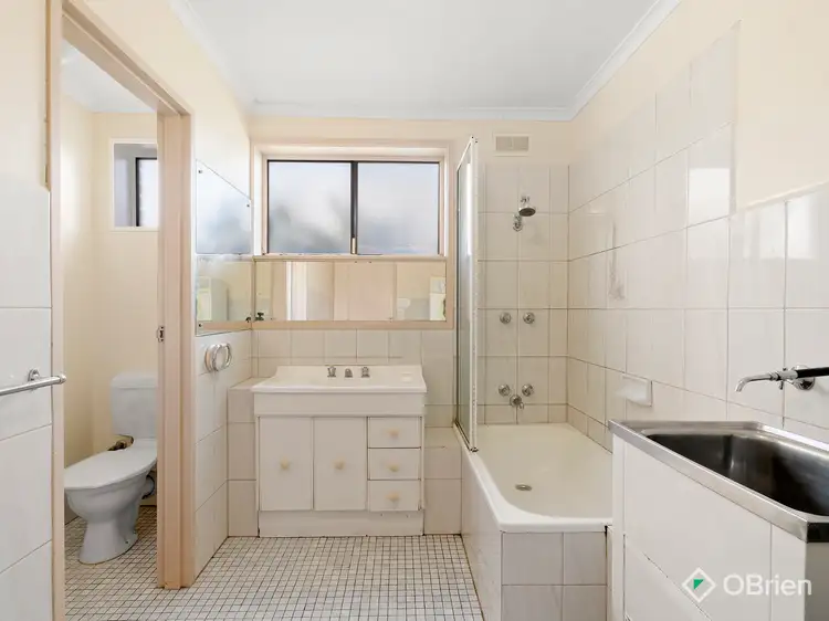 Fifth view of Homely unit listing, 1/25 Charles Street, St Albans VIC 3021