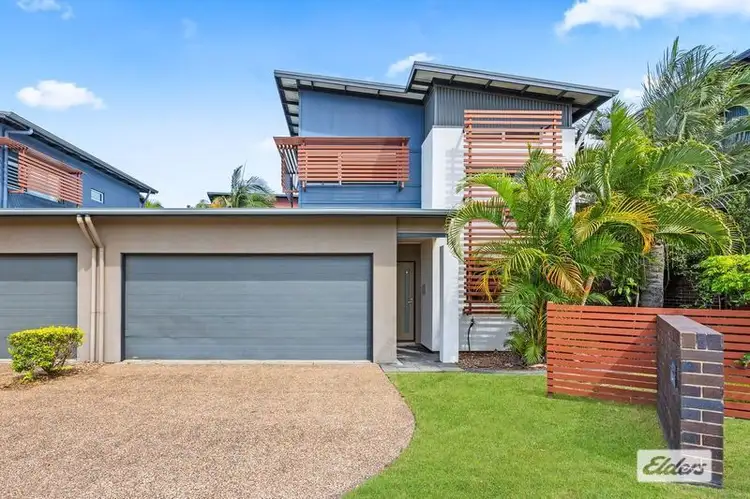 8/80 Moolyyir Street, Urangan QLD 4655