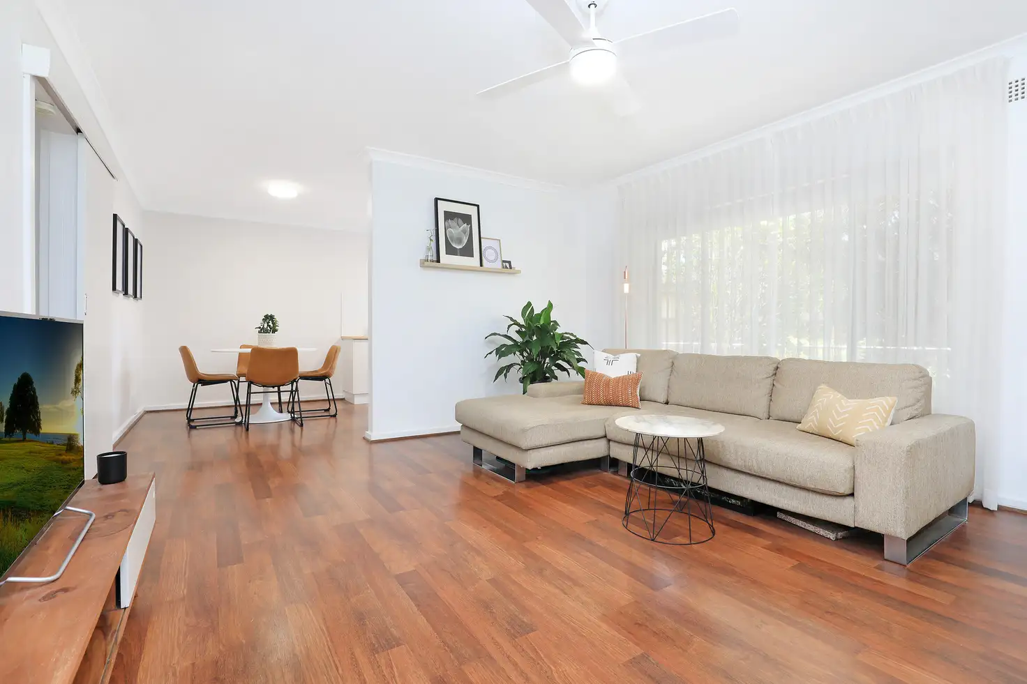 Main view of Homely unit listing, 2/17 Zelang Avenue, Figtree NSW 2525