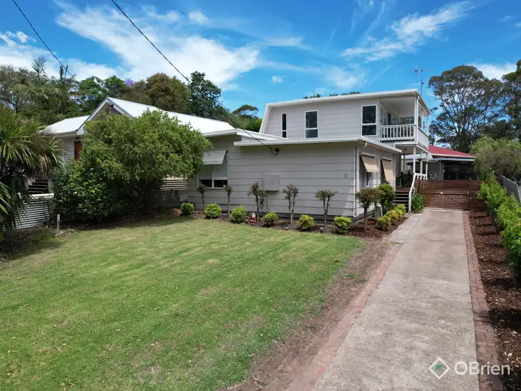 8 Tait Street