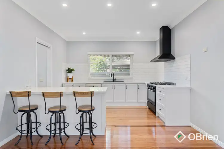 Sixth view of Homely house listing, 2 Woolmer Court, Frankston South VIC 3199