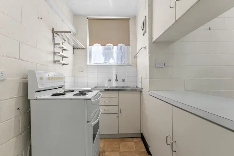Third view of Homely apartment listing, 9/10 Mountain Street, South Melbourne VIC 3205