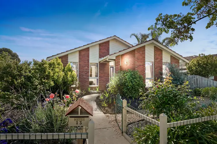 13 Whitsunday Drive, Hoppers Crossing VIC 3029