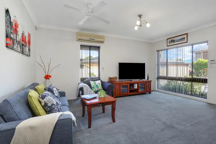 Third view of Homely villa listing, 2/39 Woodlawn Drive, Toongabbie NSW 2146